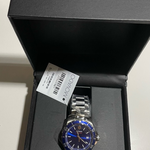 MOVADO BLUE. SERIES 800 Battery. Never used. New . - Picture 3 of 9